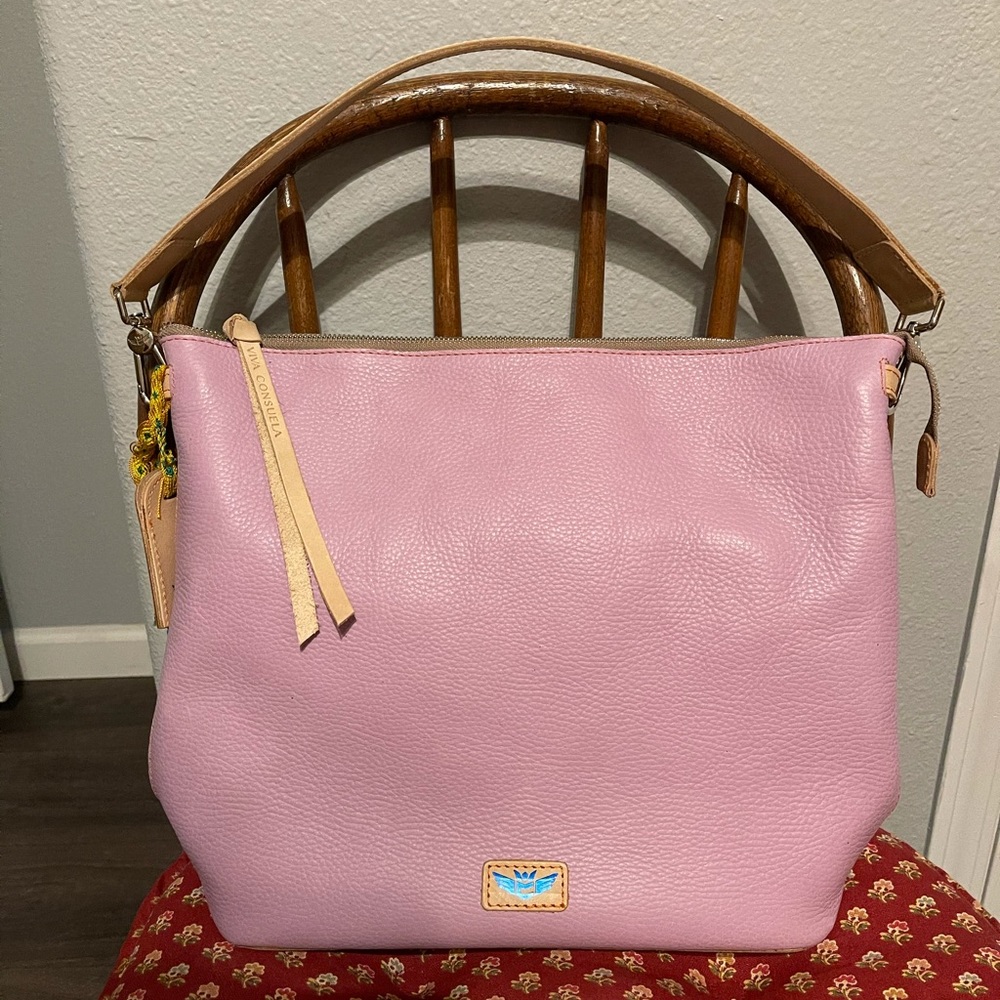 Consuela Lila Hobo